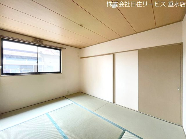ロゼール舞子の和室|明るい和室です