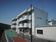 シャイニング参番館の画像