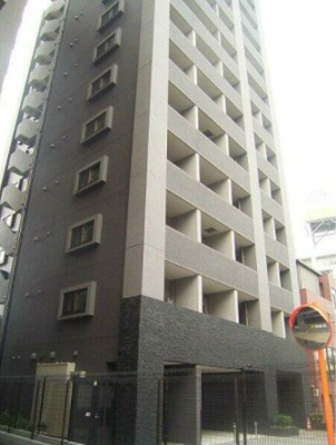 【外観】 | フェニックス代田橋 | 鉄筋コンクリート造のがっちりとした建物。