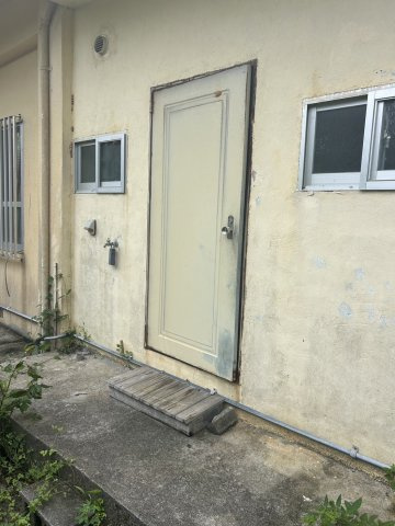 宜野座村松田　上物付き土地の外観|上物あり
