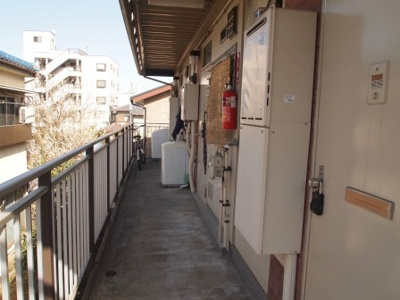 【その他共用部分】 | 鈴木ハイツ | 洗濯機置場共用廊下にあります。