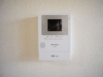 【セキュリティ】 | スペリア鹿沼B | 訪問者の確認ができるTVドアホン付きです♪