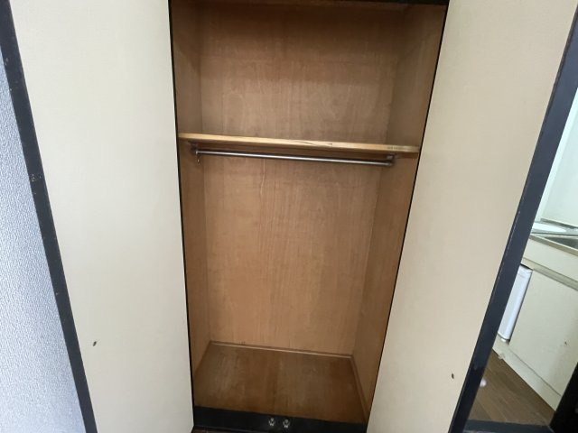 川崎市多摩区菅６丁目の賃貸マンションの収納