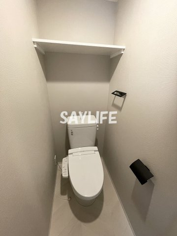 大阪市城東区東中浜９丁目の賃貸マンションのトイレ