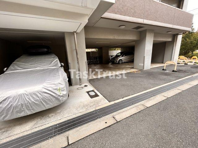 【駐車場】 | ノス・ダルジョン