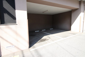 【駐車場】 | 駐車場
