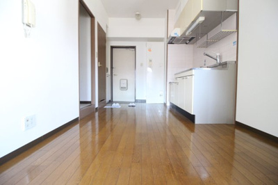 【内装】 | イーストコーストヴィラ | ダイニングキッチン