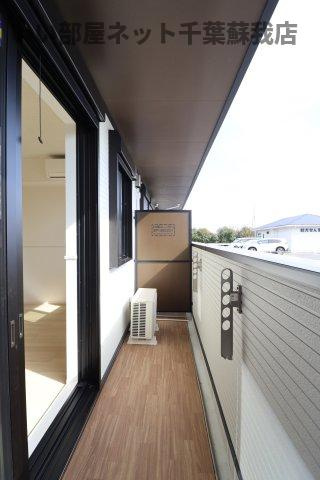 アップルハウスのバルコニー|落ち着いた時間を過ごせるバルコニーです