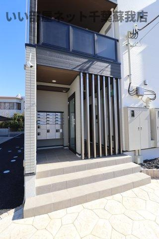 アップルハウスのエントランス|安心オートロック付き♪