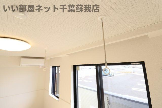 アップルハウスの寝室|室内物干