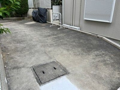 ロイヤルグリーン松戸 の駐車場