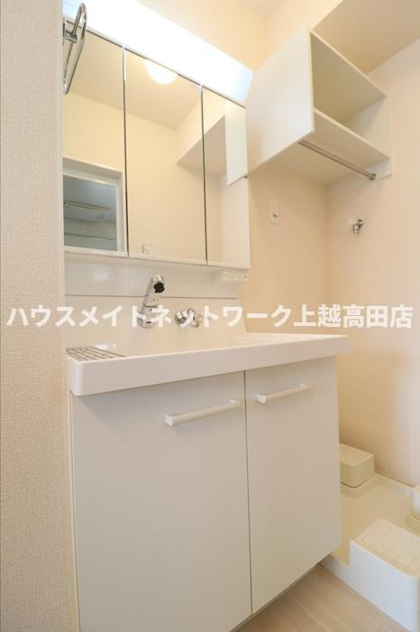 カーサ・チェントロの独立洗面台|洗髪洗面化粧台