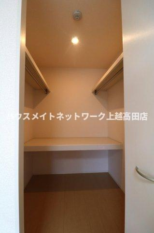 カーサ・チェントロの収納|ウォークインクローゼット