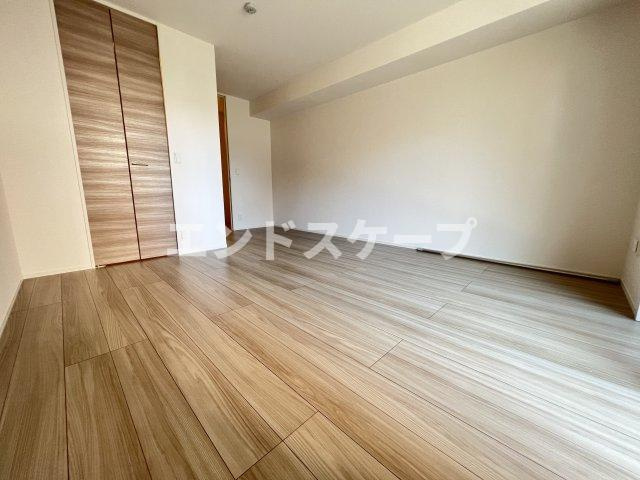 アーバンブリッジの居間・リビング|高崎、前橋、伊勢崎エリアのお部屋探しはエンドスケープまで！お客様の理想お聞かせ下さい♪