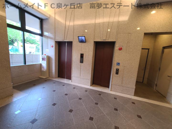 グレイスランドマーク堺・光明池のロビー