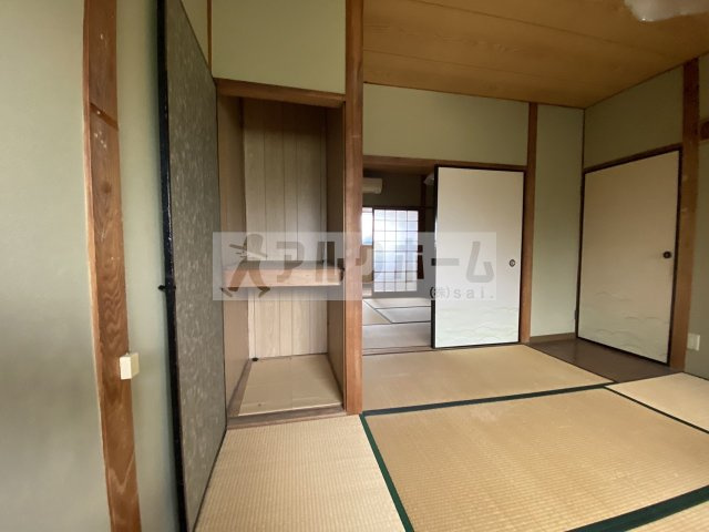 弓削パークハイツの収納