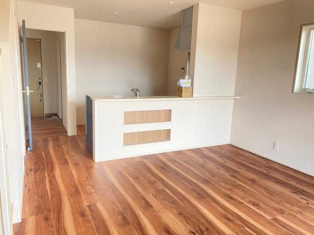 第2長嶺東9丁目　3号棟　3LDKの居間・リビング