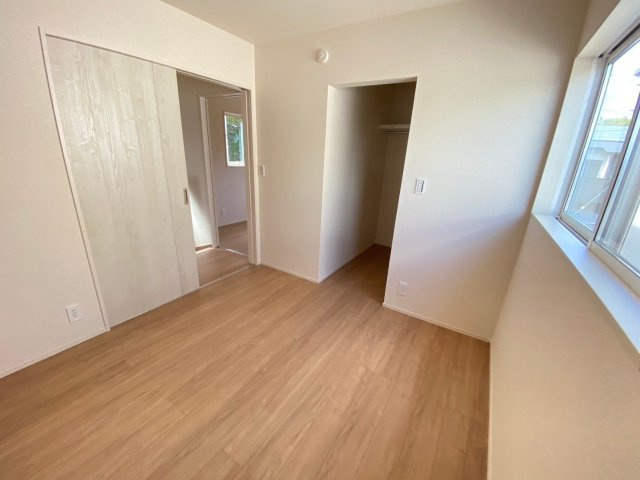 第2長嶺東9丁目　3号棟　3LDKの洋室