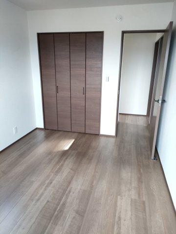 熊本市東区　第二長嶺東9丁目　1号棟　3LDKの洋室