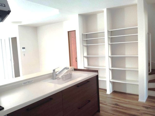 熊本市南区白藤1丁目　3号棟　3LDKのキッチン