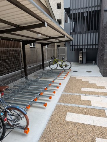 京都市下京区岩上通綾小路下る雁金町の賃貸マンションのその他共用部分|駐輪場