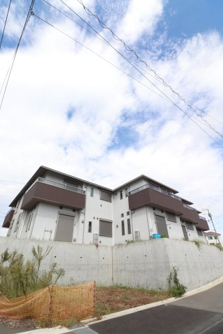 ヴィラ　パラダイム