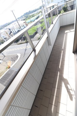 ヴィラ　パラダイムのバルコニー