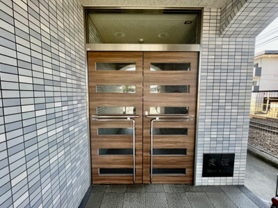 【エントランス】 | サムディヒルズ