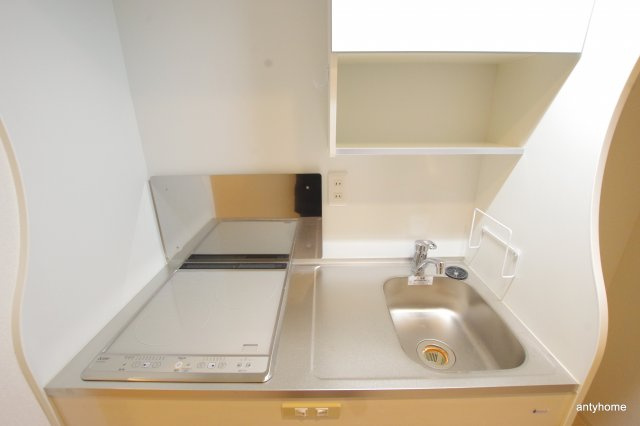 セレニテ本町ルフレ　仲介手数料無料のキッチン