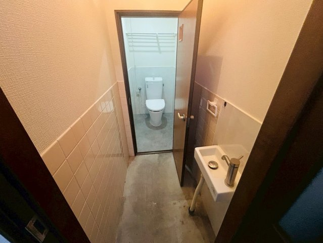 森の里貸店舗のトイレ