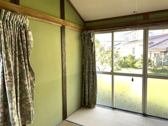 遠野市東舘町の一戸建ての和室