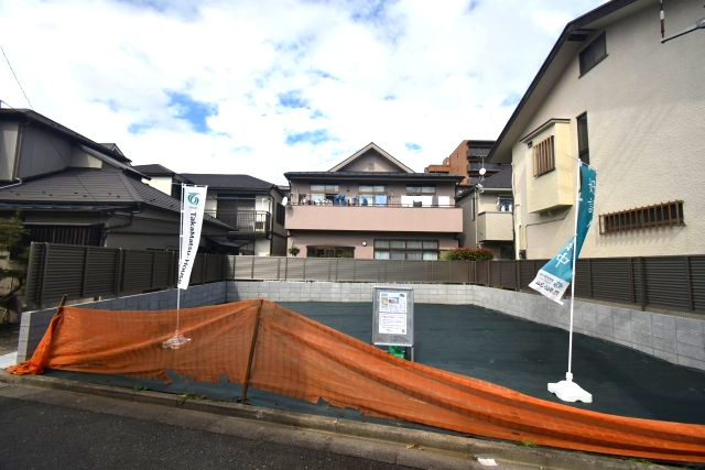 高円寺北3丁目・売地の外観|建物面積110㎡超の4LDK+カースペースの建物を建築可能です。