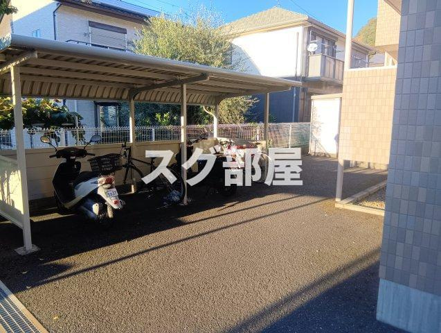 ユーミー清道の周辺