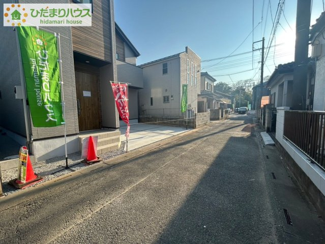 西区土屋　2期　新築戸建　Erde01の前面道路含む現地写真