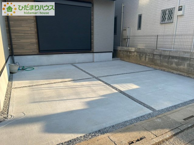 西区土屋　2期　新築戸建　Erde01の駐車場