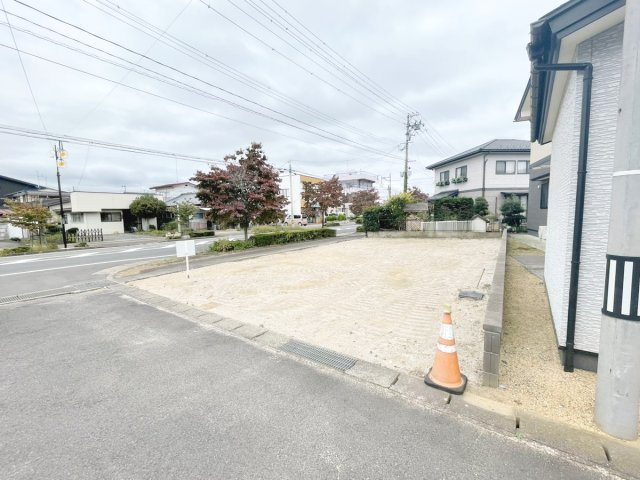 【住宅用地】岩瀬郡鏡石町本町　第一小・第二中の前面道路含む現地写真