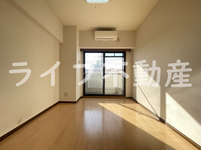 ビクトワール小阪の寝室
