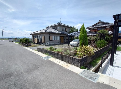 守山市赤野井町貸物件の外観