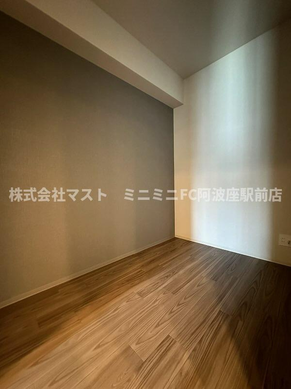 アーバネックス谷町六丁目の洋室