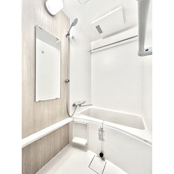 エスリード葵　広小路通の浴室