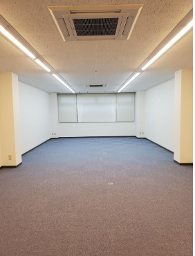 日宝京都2号館の内装