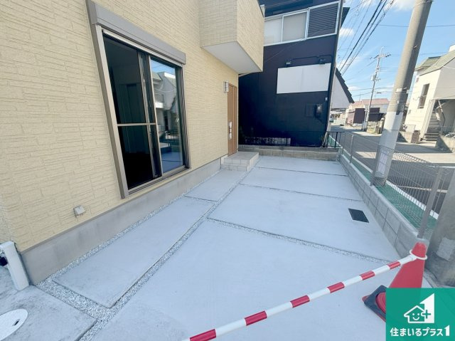 高槻市柳川町　未入居の駐車場|駐車スペース！散水栓があるので、こまめに愛車を洗えます！