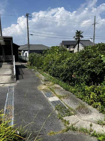 知多郡武豊町字山起の外観|西側道路から撮影②