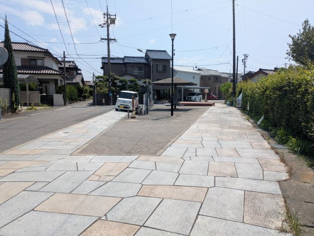 知多郡武豊町字山起の外観|南東道路