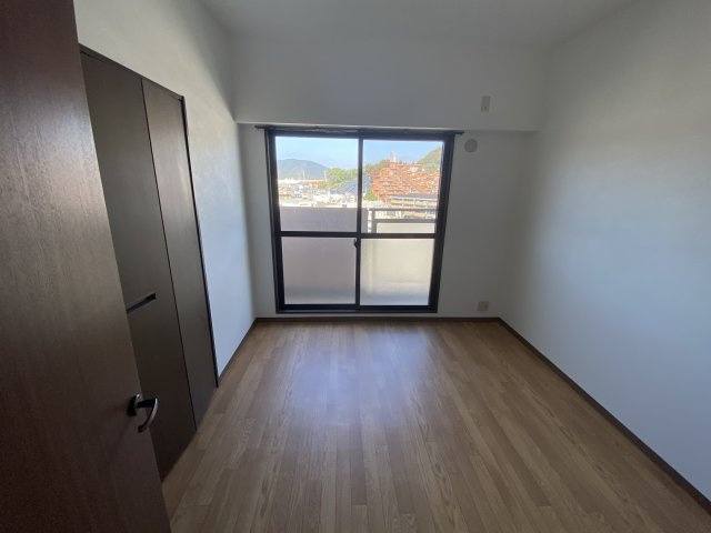 キャッスルコート東辻井の寝室