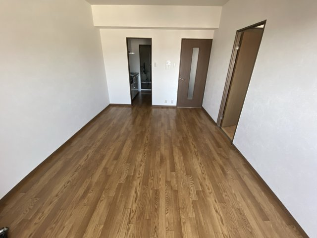 キャッスルコート東辻井の居間・リビング