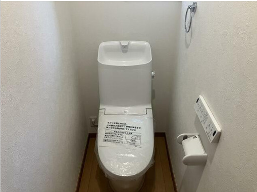 熊本市中央区黒髪５丁目のアパートのトイレ