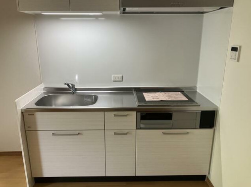 熊本市中央区黒髪５丁目のアパートのキッチン