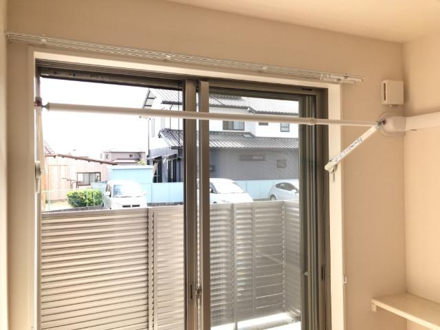 ノーブル吉川のその他|室内物干し