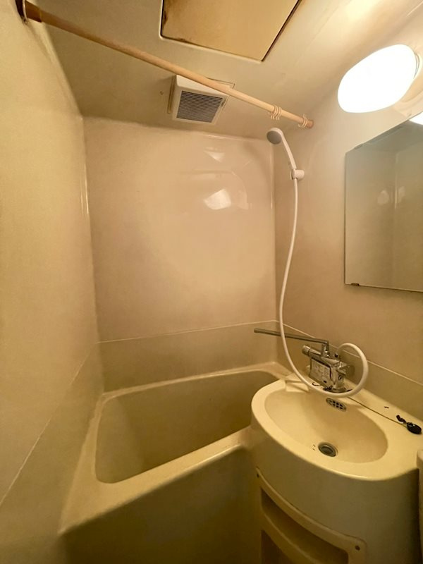シティライフ下山手の浴室